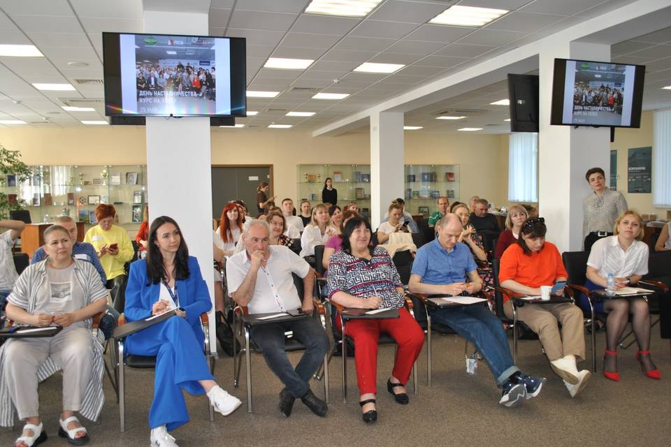 В Волгограде начинающим бизнесменам наставники помогли прокачать навыки