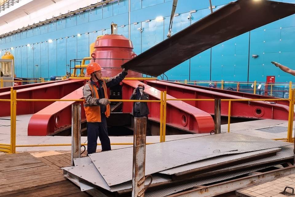На Волжской ГЭС заменят генератор на одном из агрегатов