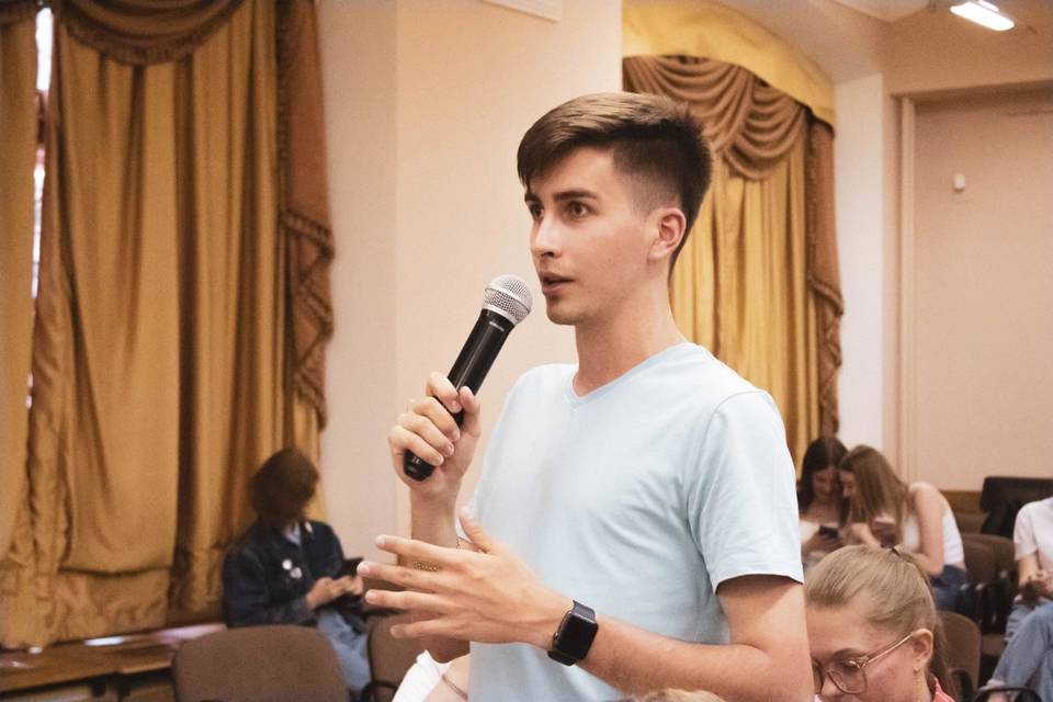 Студент из Волгограда стал участником слета молодежного клуба Российского исторического общества