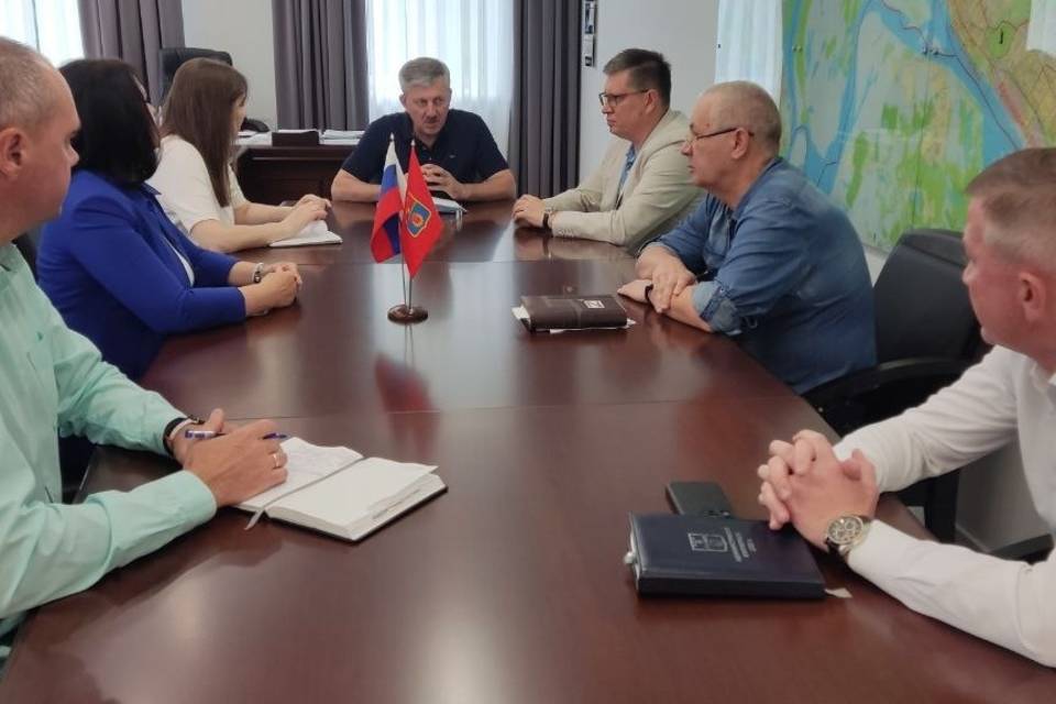 Глава Волгограда Владимир Марченко обсудил второй день феста #ТриЧетыре