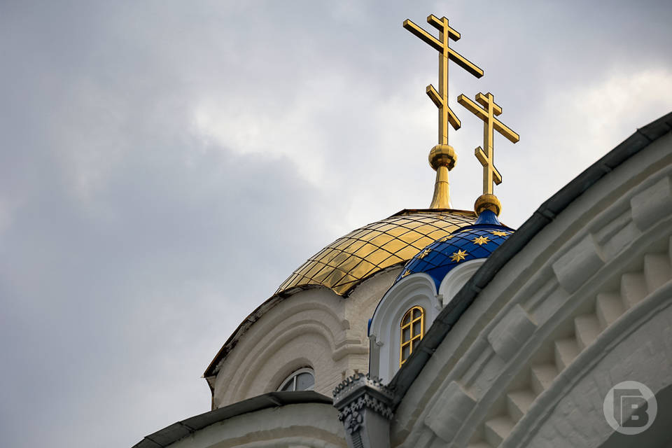 В Волгограде православные вспоминают убийство семьи Николая II