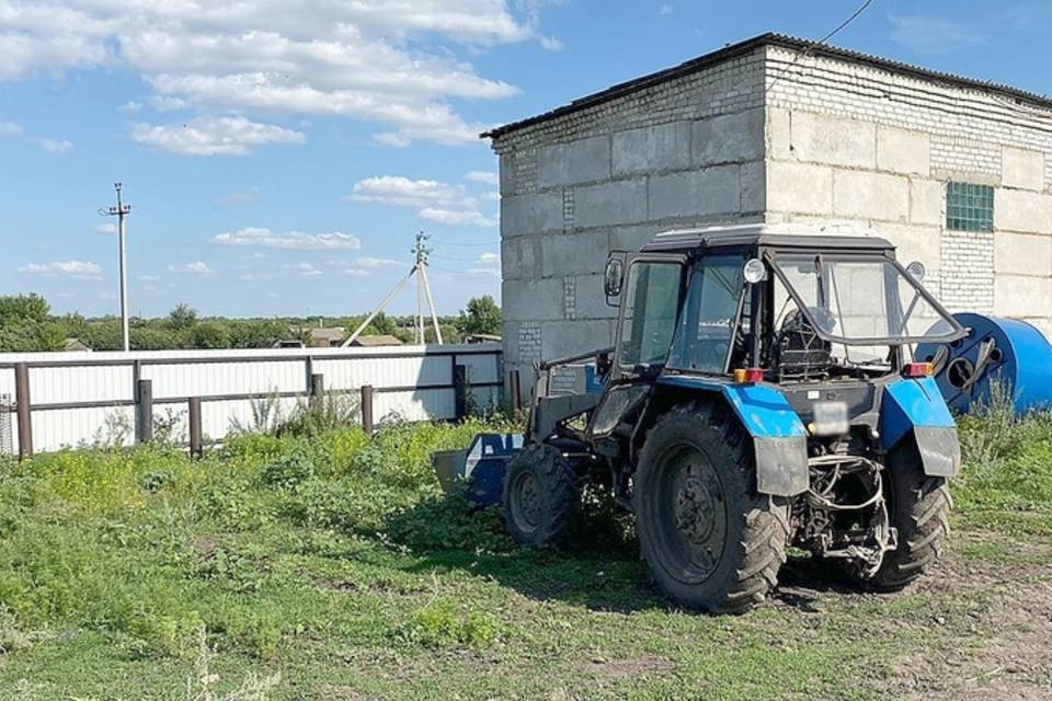 Под Волгоградом трактор насмерть переехал женщину