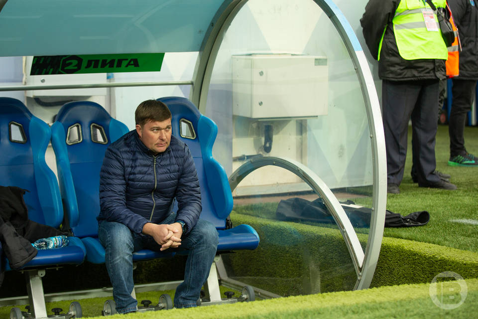 Проработавший год главный тренер «Ротора» Стукалов ушел в отставку