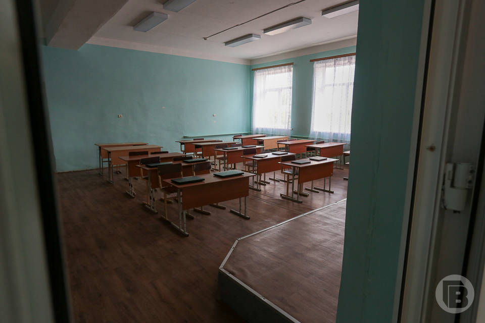 В Волгограде преподаватель техникума собрал со студентов по 1 тысяче за зачет