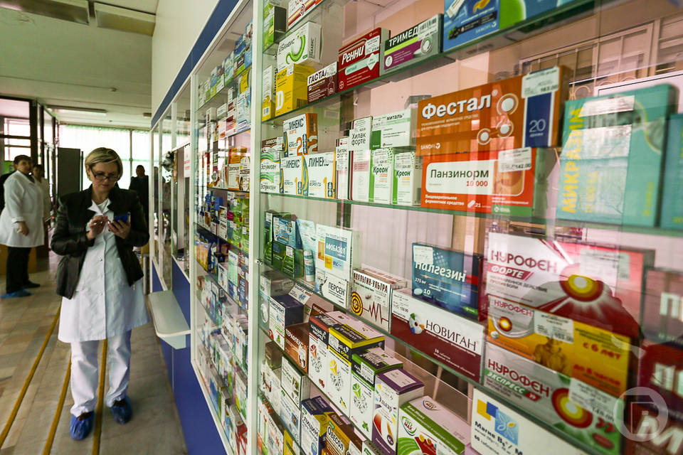 Жителей Волгоградской области попросили не закупать впрок лекарства