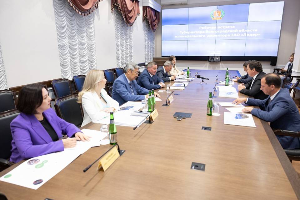 В Волгограде подписано соглашение о развитии системы островов Сарпинский-Голодный