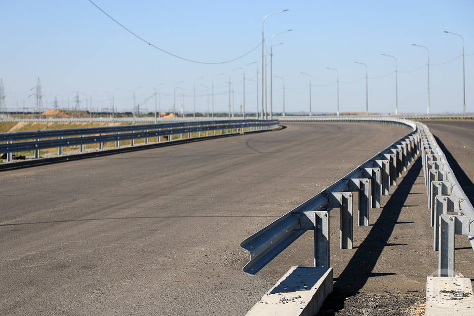 На Сарептском путепроводе в Волгограде временно вводят реверсивное движение