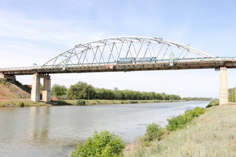 В Калачевском районе Волгоградской области на час закроют «горбатый мост»