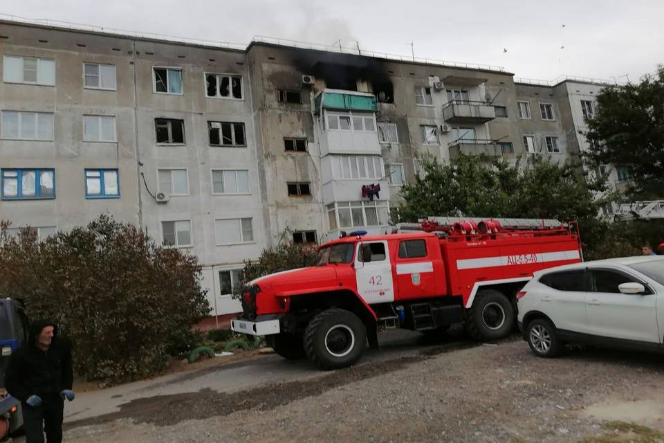 Один человек погиб на страшном пожаре в Котельниково Волгоградской области