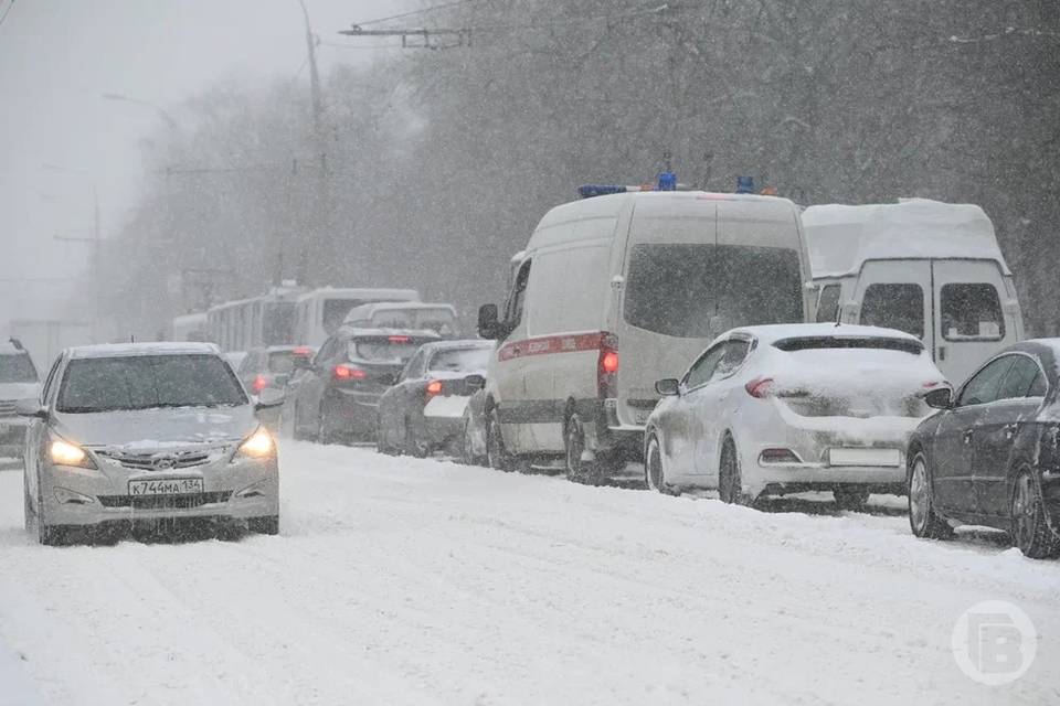 МЧС: на Волгоградскую область надвигается атлантический циклон с метелью, гололедом и снегом