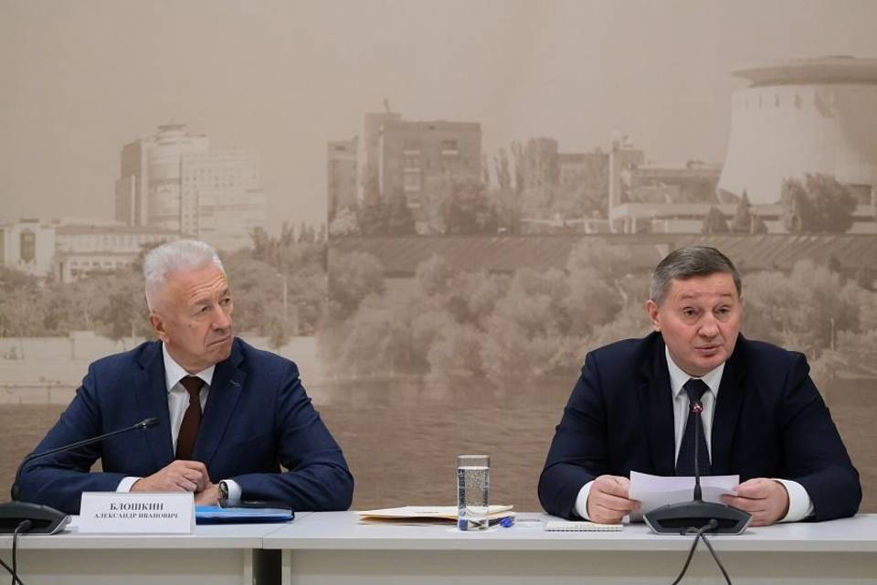 Губернатор Бочаров провел рабочую встречу с представителями религиозных конфессий и диаспор