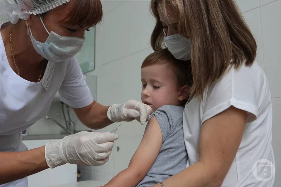 37 тысяч доз детской вакцины «Ультрикс Квадри» поступили в Волгоградскую область