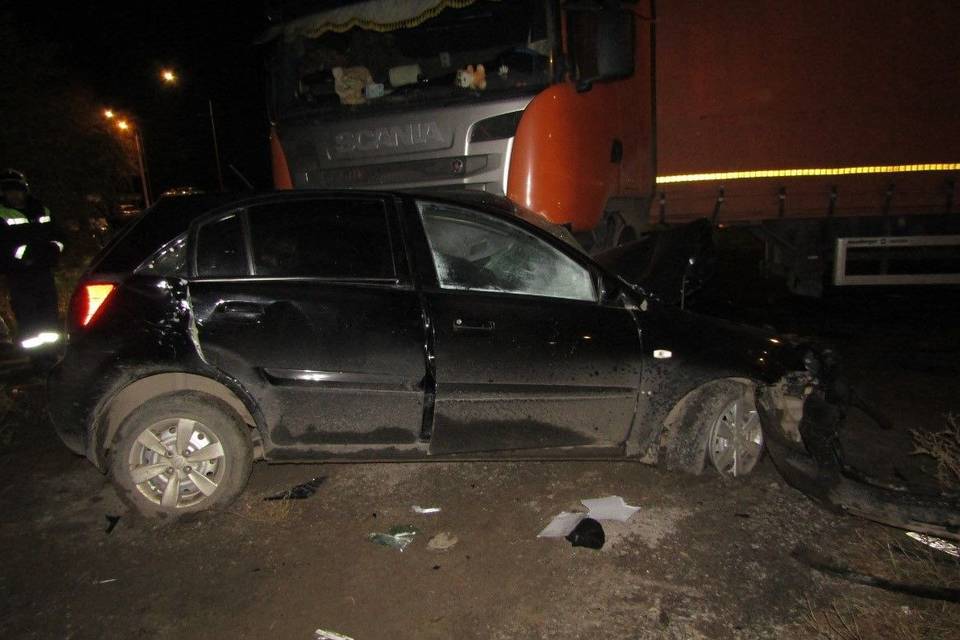 В Волгограде водителя фуры осудят за смертельное ДТП с подростками