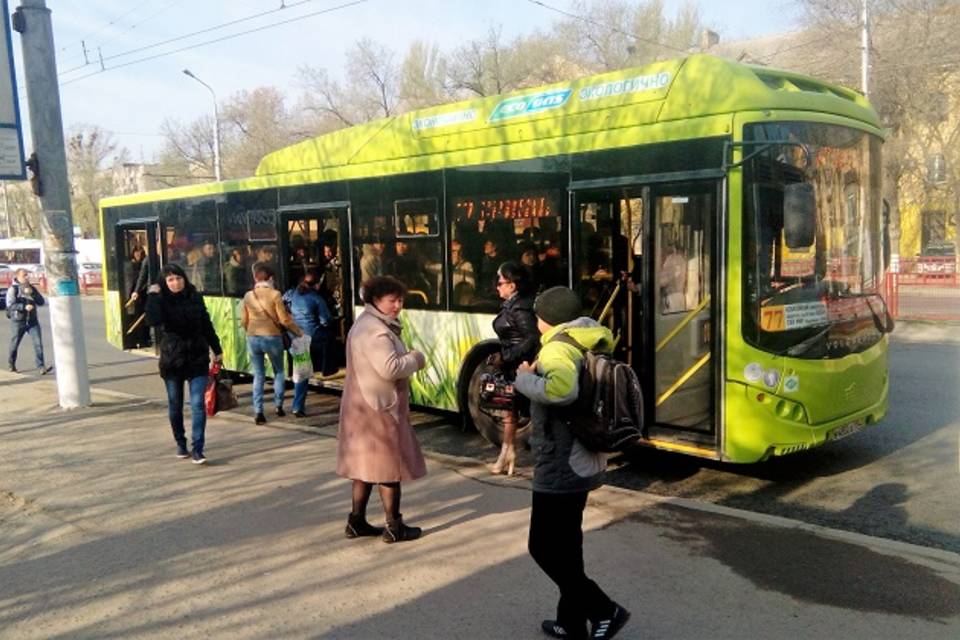 В Ворошиловском районе Волгограда запустили новый автобусный маршрут