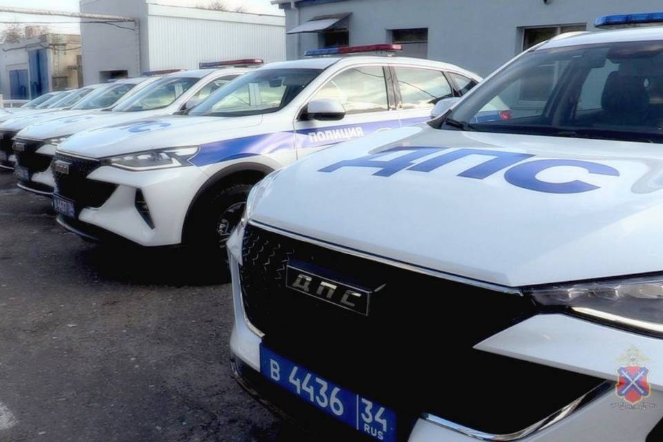 Волгоградские полицейские получили кроссоверы на базе Haval