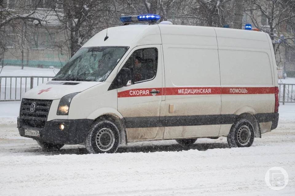 Иномарка сбила 11-летнюю школьницу в центре Волгограда