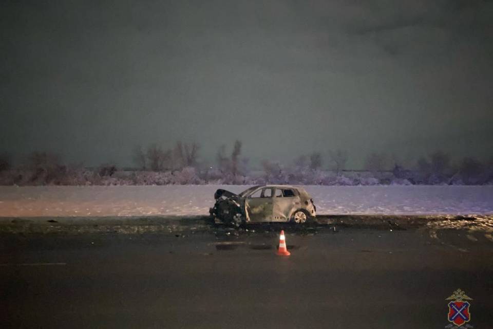 Водитель «Ниссан» погиб в ДТП на федеральной трассе под Волгоградом
