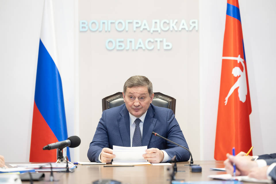 Губернатор Бочаров поставил задачи по подготовке к половодью в Волгоградской области