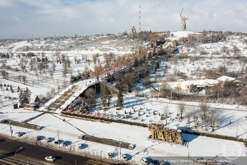 В Волгограде фотограф снял атмосферный пейзаж на Мамаевом кургане