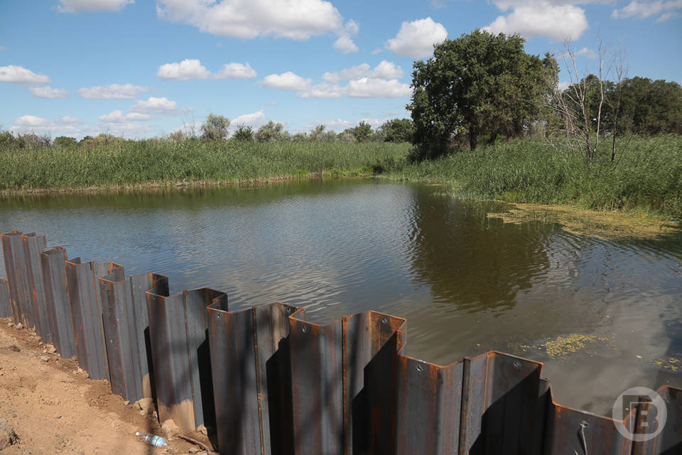Под Волгоградом акватории прудов незаконно превратили в земельные участки