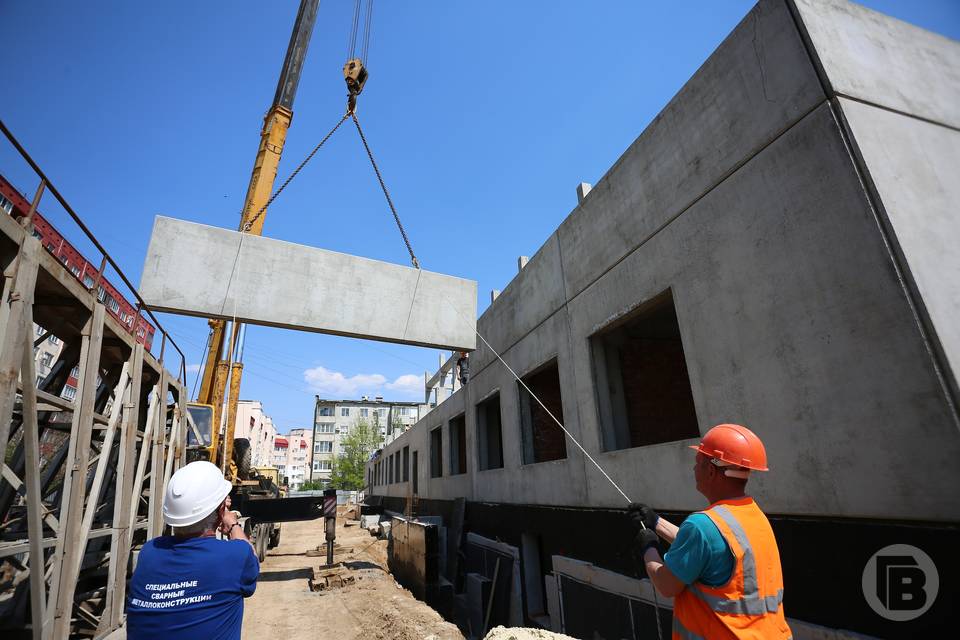 Волгоградские строители выполнили работы на 4,1 млрд рублей