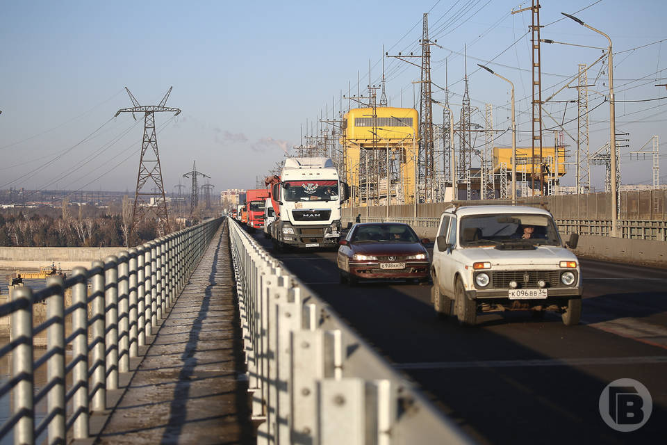 Мост под Волгоградом временно перекроют из-за испытаний