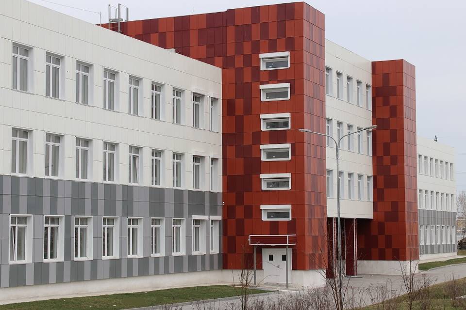 В Волгограде новой школе в Дзержинском районе присвоили номер