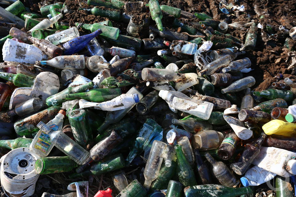 В Волгоградской области предприниматель незаконно обогатился на пластиковых бутылках