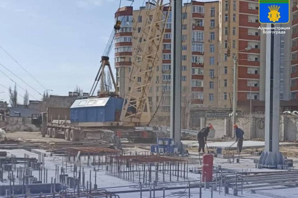 В Волгограде заливают фундамент будущей котельной на Глазкова