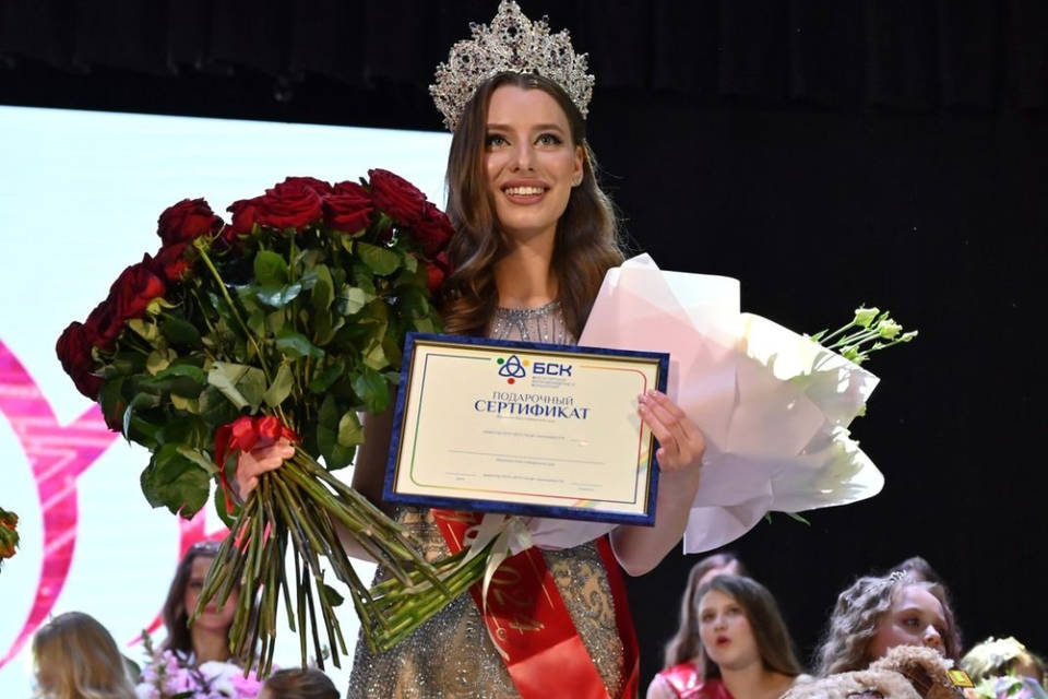 Корону «Мисс Волгоград-2024» завоевала студентка Дарья Андреева