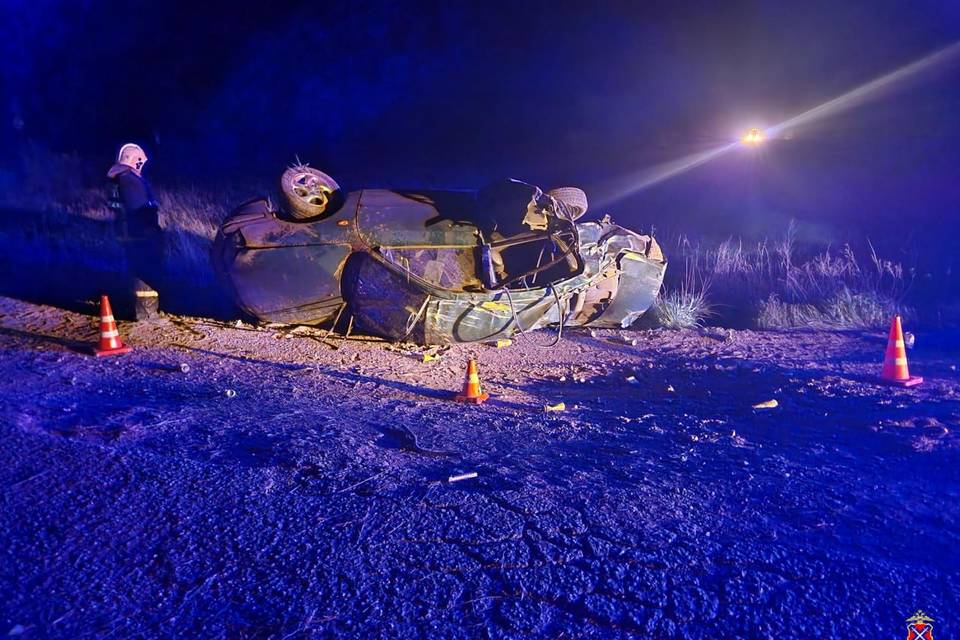 Один человек погиб и двое пострадали в ДТП под Волгоградом