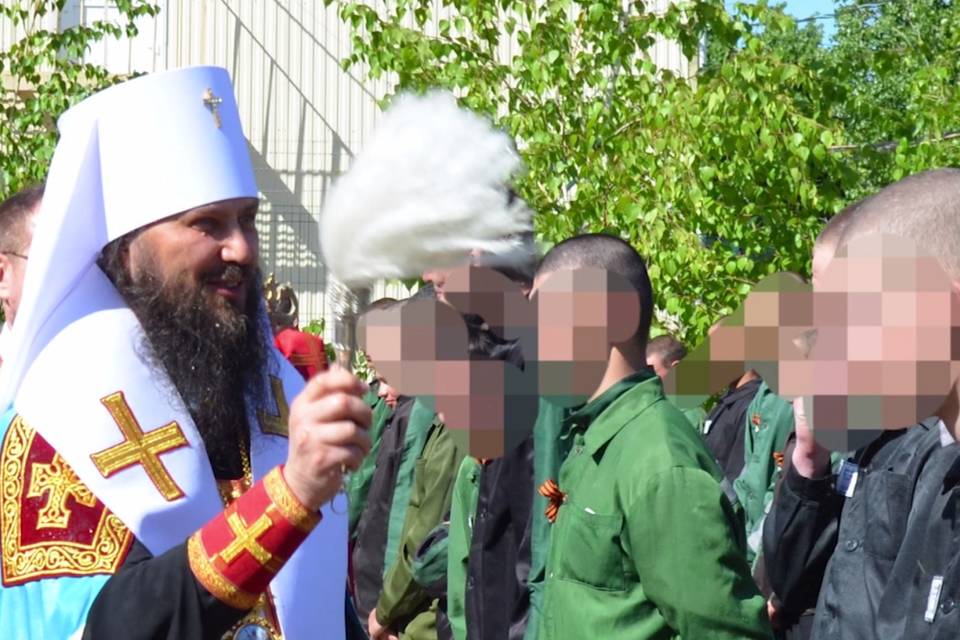 Волгоградский митрополит посетил детскую колонию