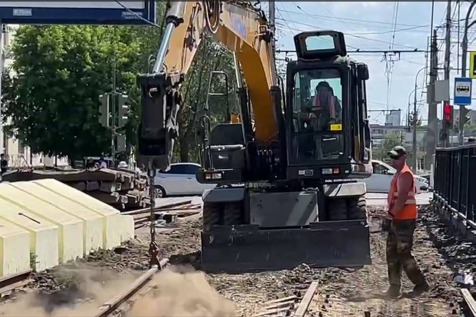 В Волгограде ведется очередной этап реконструкции наземной линии СТ