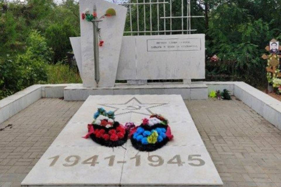 В Волгограде восстановят братскую могилу советских воинов и рабочих