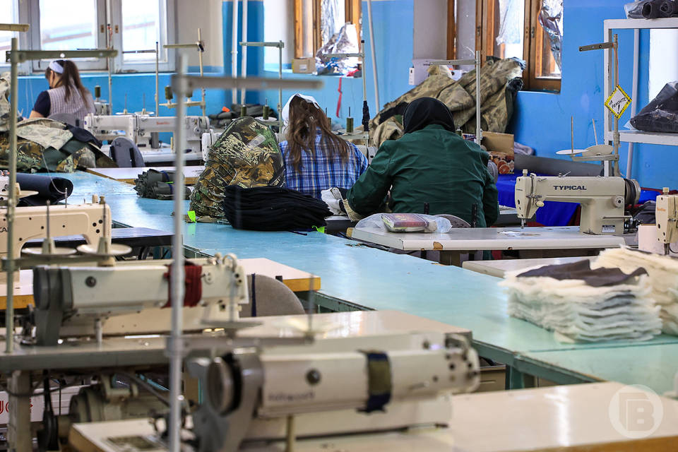 В Волгограде прокурор помог технологу швейного производства получить зарплату