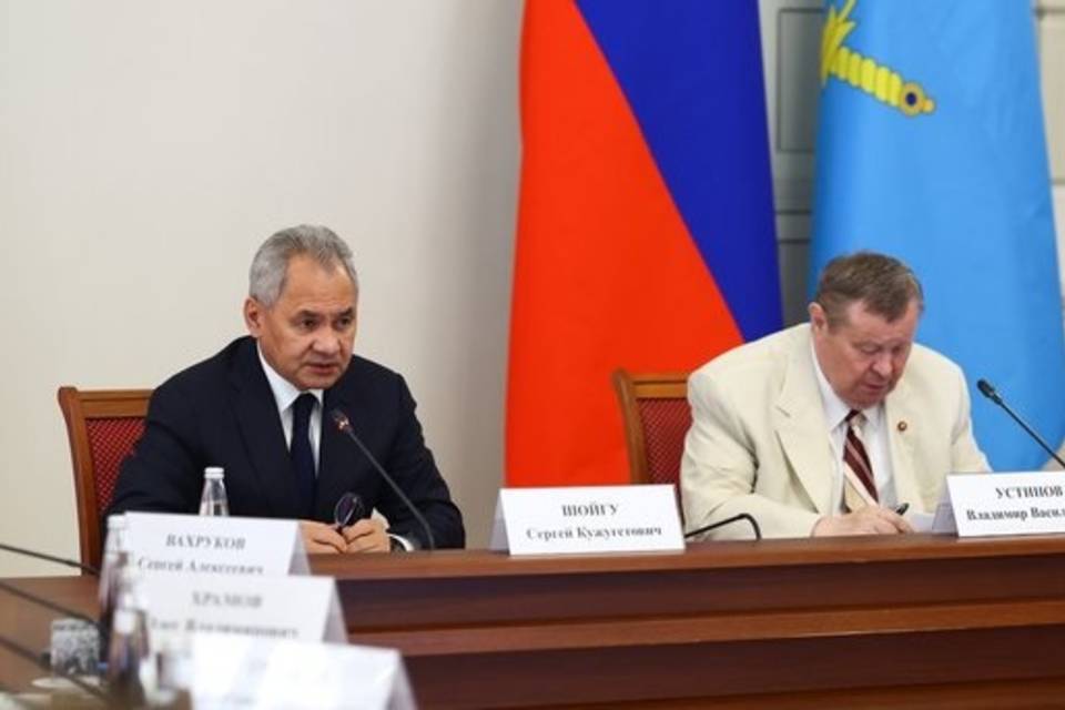 Губернатор Андрей Бочаров принял участие в совещании по нацбезопасности на юге России
