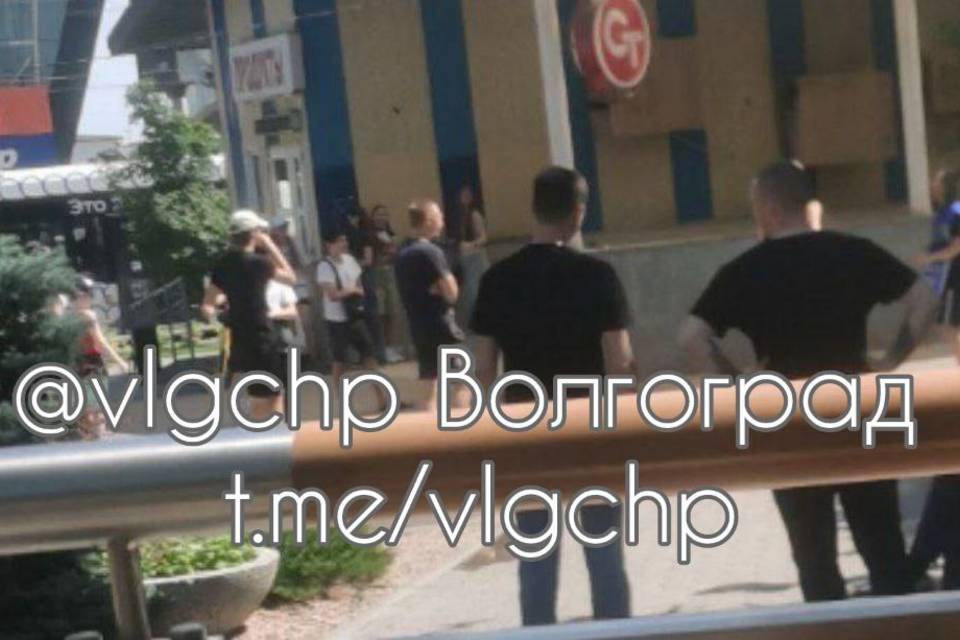 По поручению Бастрыкина в Волгограде возбудят дело после массовой драки подростков