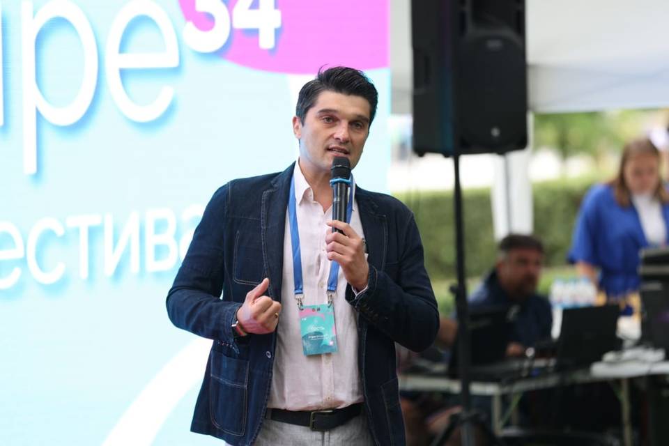 Вахтанг Беридзе о фесте #ТриЧетыре: «Всем хочу поставить высший балл!»