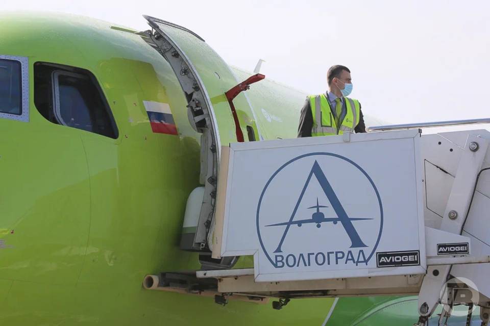 Два авиарейса из Волгограда в Москву задержали из-за непогоды