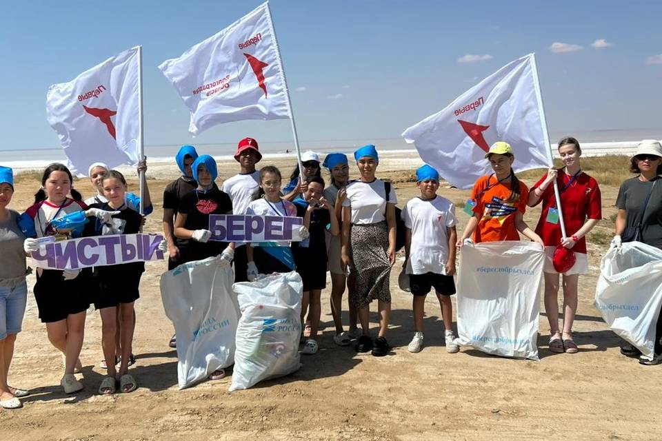 Волгоградские активисты очистили от мусора 400 км береговых зон
