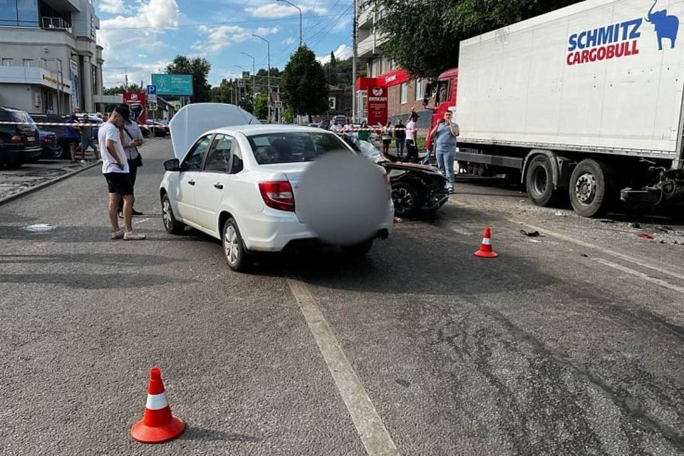 В страшной аварии погиб сын губернатора Саратовской области