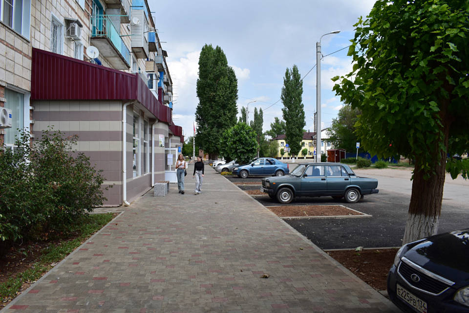 В Волгоградской области благоустраивают пешеходные зоны