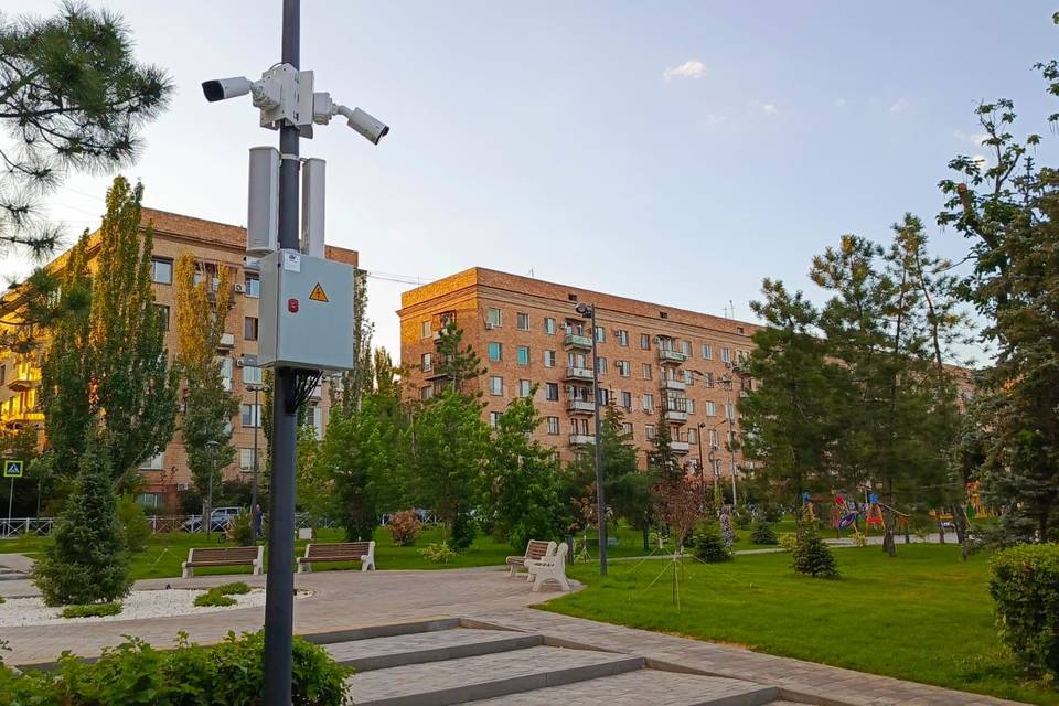 На Центральной набережной Волгограда установили умные камеры