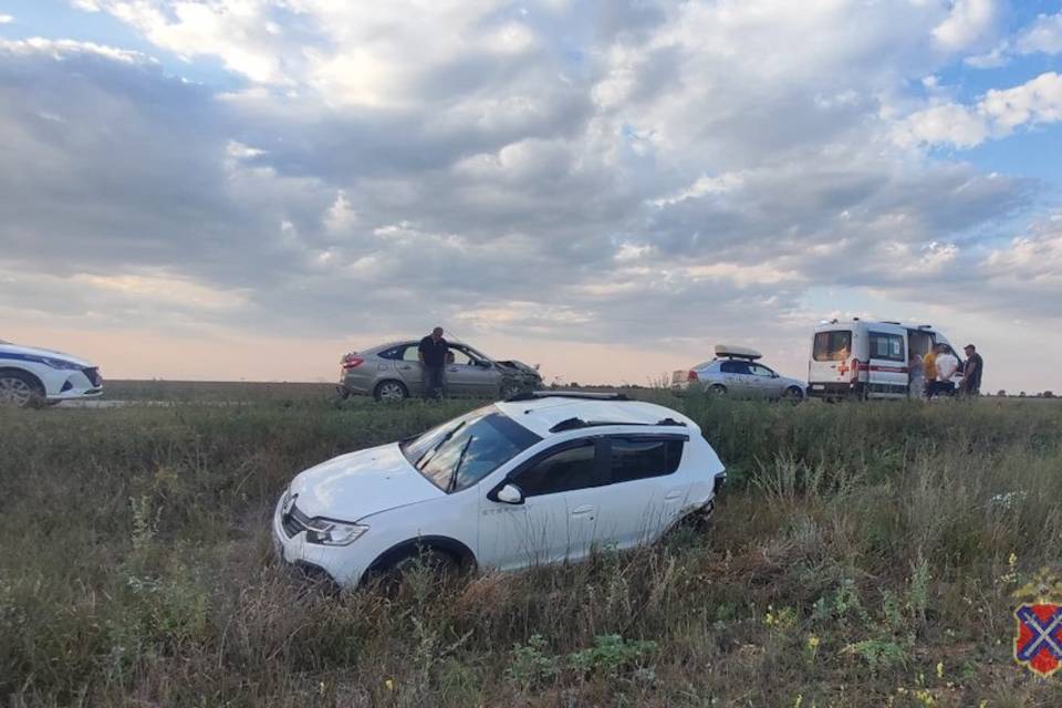 Массовая авария под Волгоградом создала пробку у Нового Рогачика