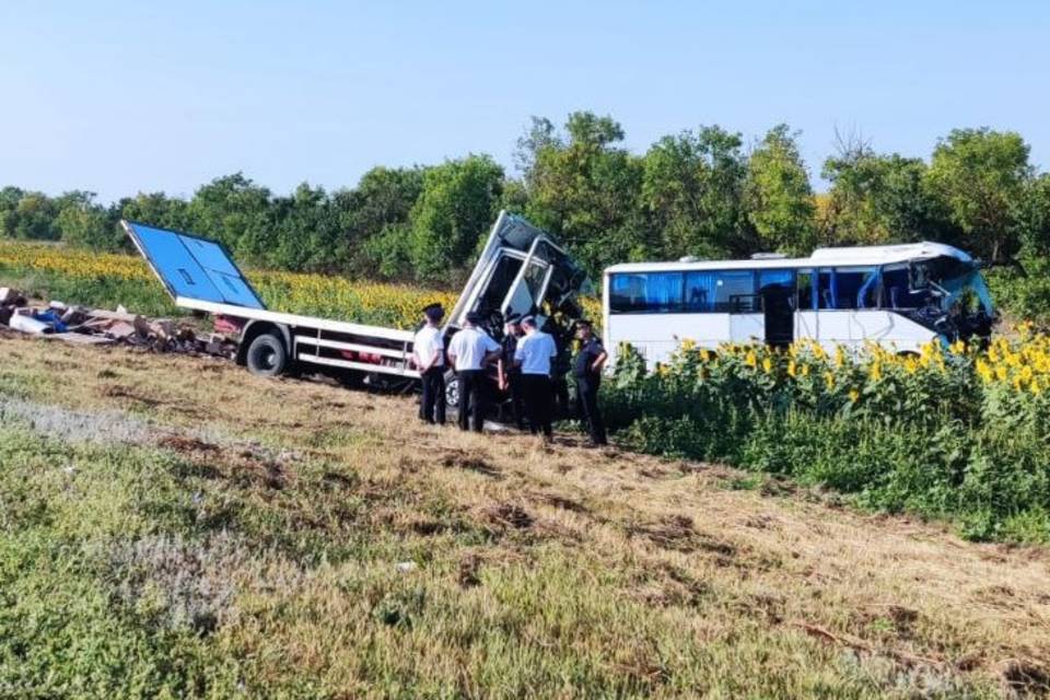 В Волгограде СК начал проверку после смертельного ДТП с автобусом