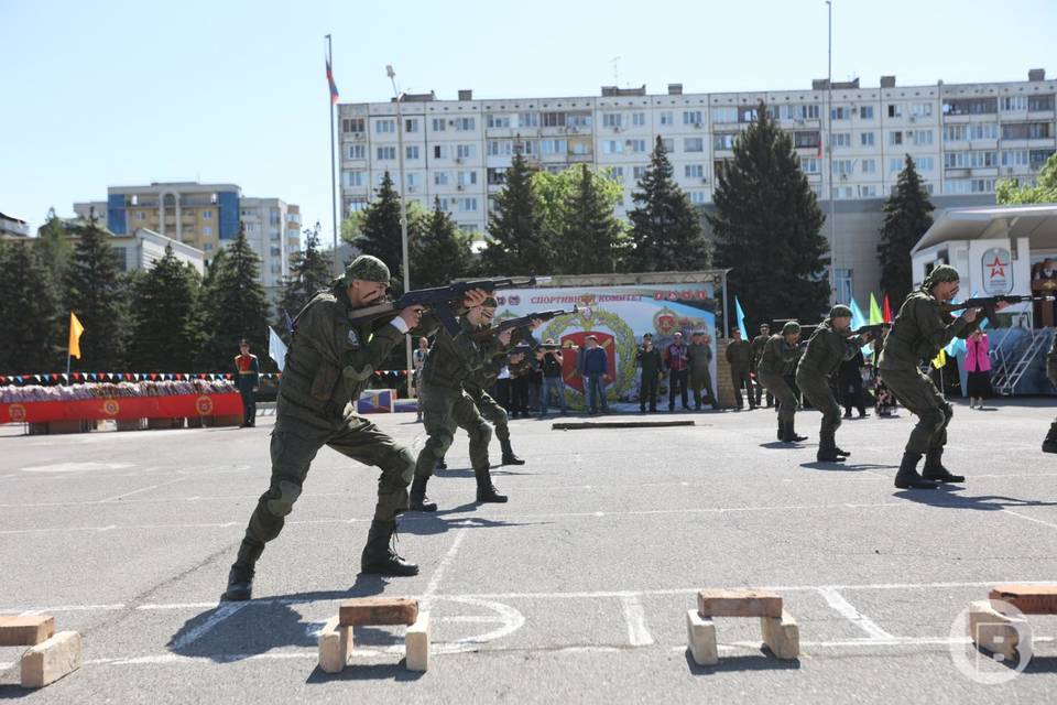 Спорткомитет 20-й мотострелковой дивизии зовет волгоградцев на День физкультурника