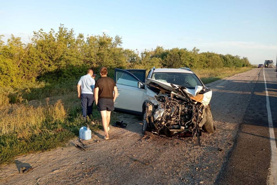 Прокуратура возбудила дело по факту гибели ребенка в ДТП под Волгоградом