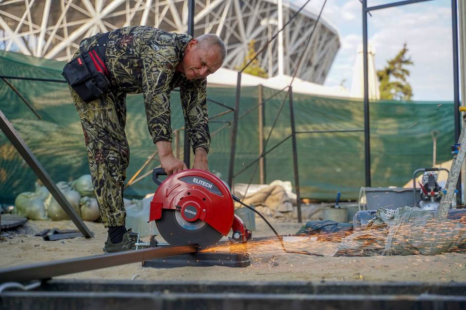 В главном парке Волгограда детский бассейн «Лагуна» украсит водопад с гротами