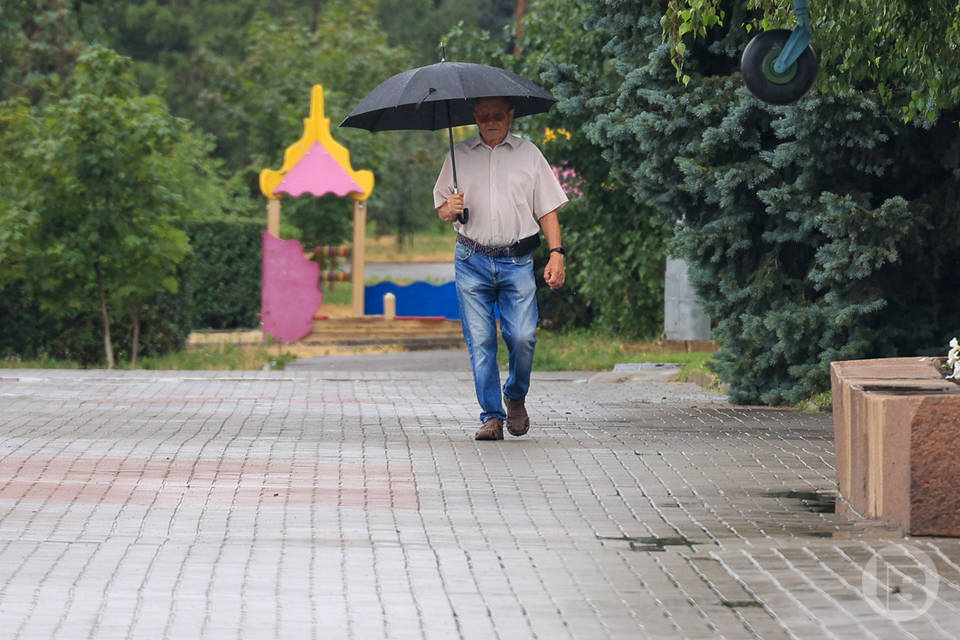 На Волгоградскую область движется грозовой фронт