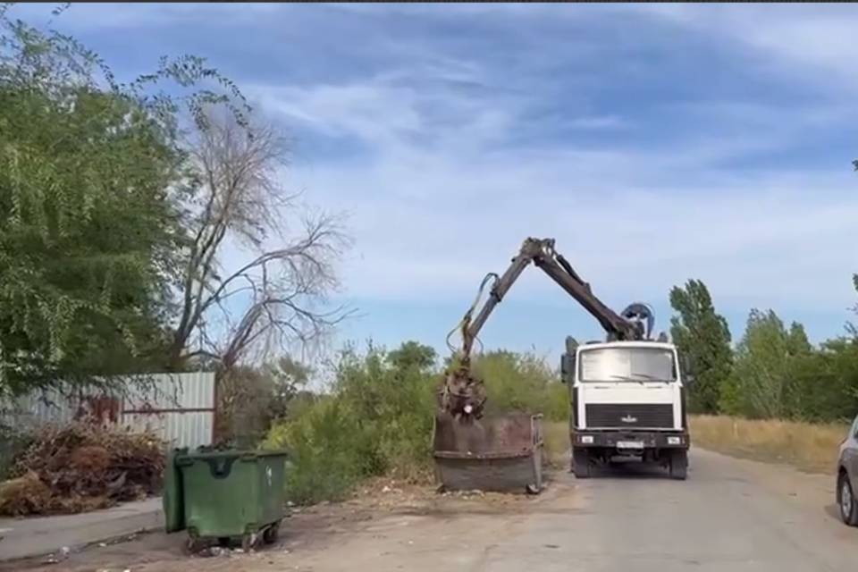 Под Волгоградом дачники «маскировали» коммунальные отходы